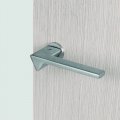 Дверная ручка на круглом основании COLOMBO Ama MF11RSB/0-CM матовый хром
